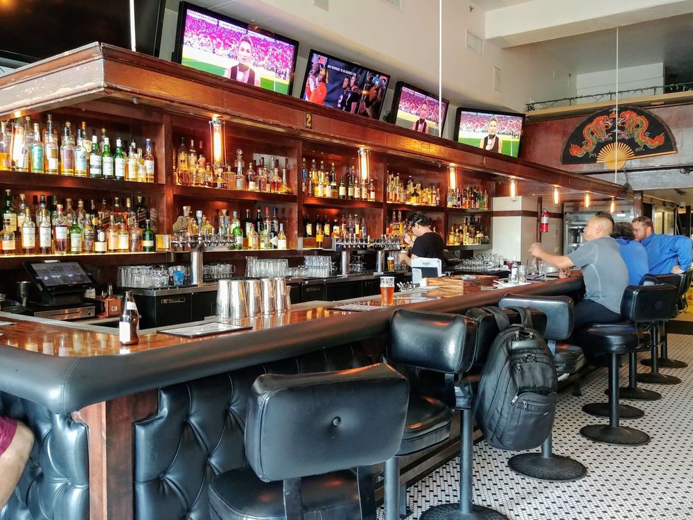 Gay los angeles sports bars